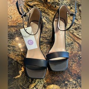 A New Day Black Heels. Size 6W.